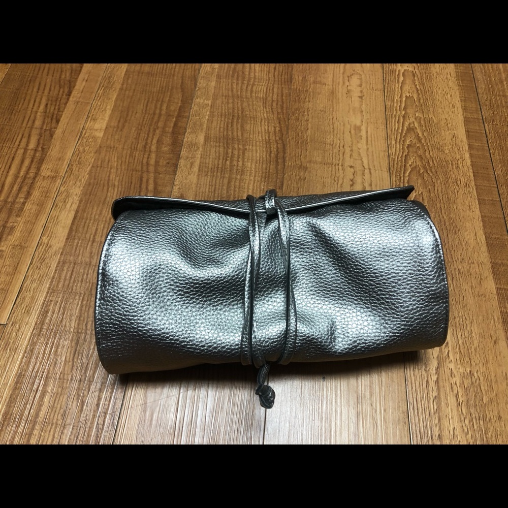 Makeup bag
